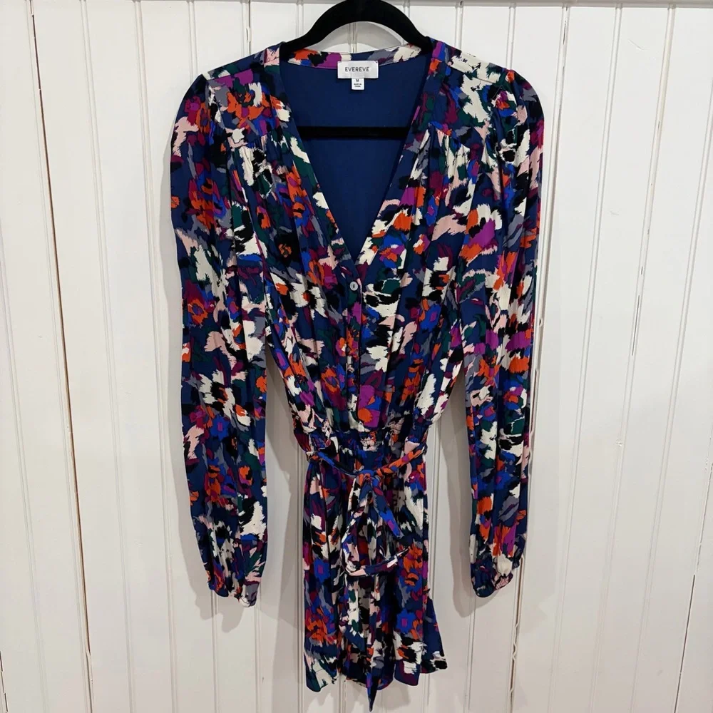 Evereve Hadley Romper in Abstract Floral - Picture 2 of 4